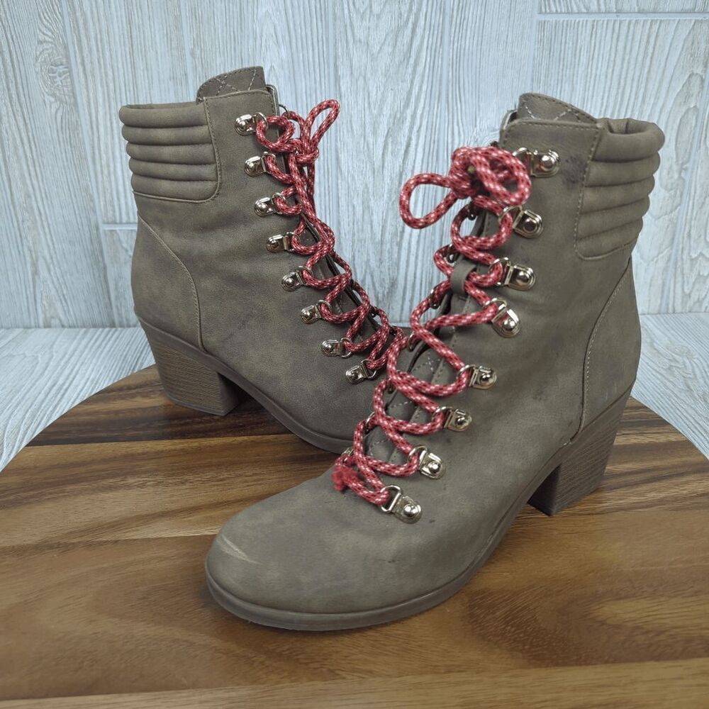G by Guess Women’s 9.5 Amen Heeled Lace Up Booties Boots Leather